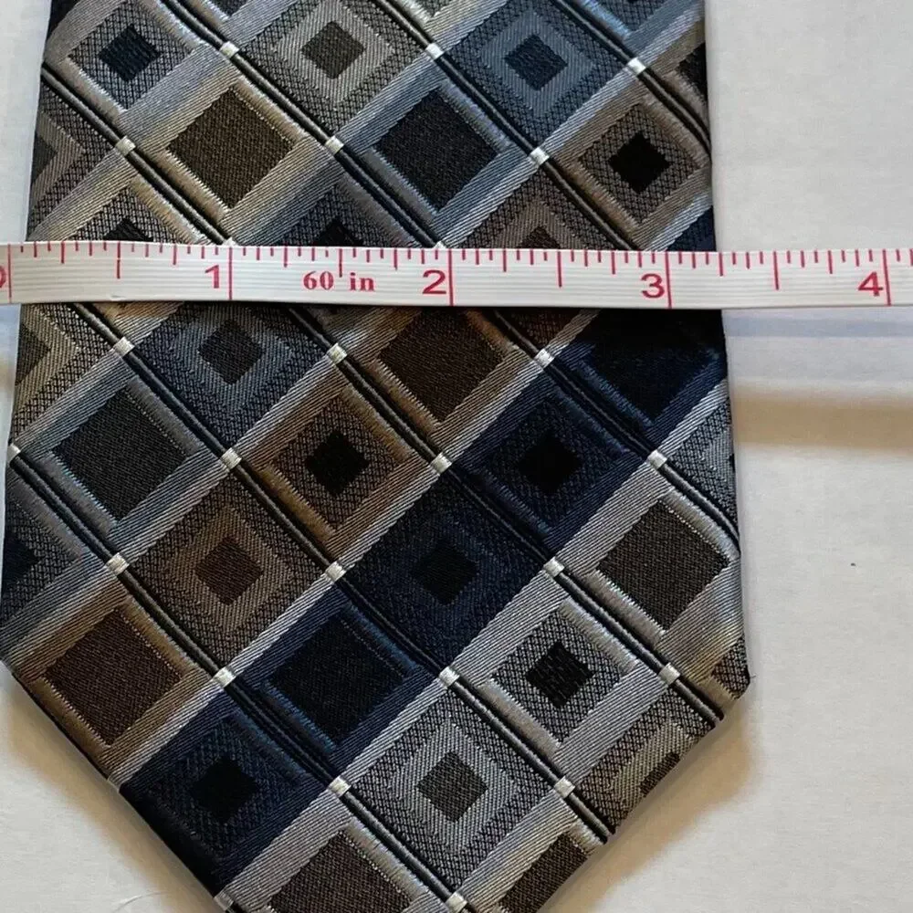 Kenneth Cole Silver, Gold, Black, Navy Silk Geometric Print Silk Tie 57